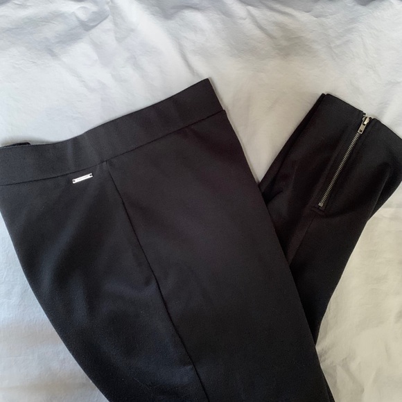 Tahari Knit Pull On Ankle Pants - Picture 4 of 8